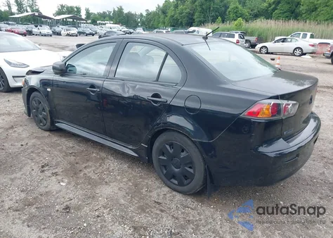 2011 Mitsubishi Lancer Es z USA, uszkodzony, nr VIN JA32U2FU0BU043024